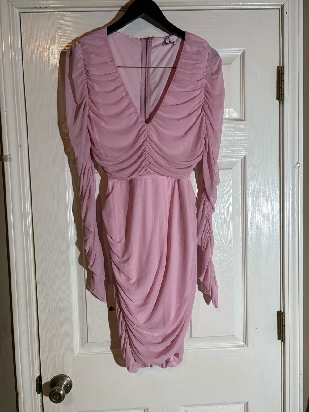 Fashion Nova Dusty Pink Ruched V-Neck Long Sleeve Dress